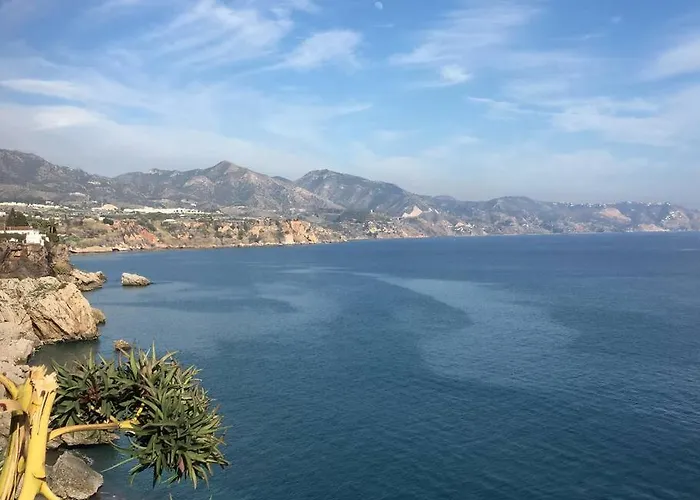 בית נופש Stunning 2-bed House In W. Pool, A/c, Garage *