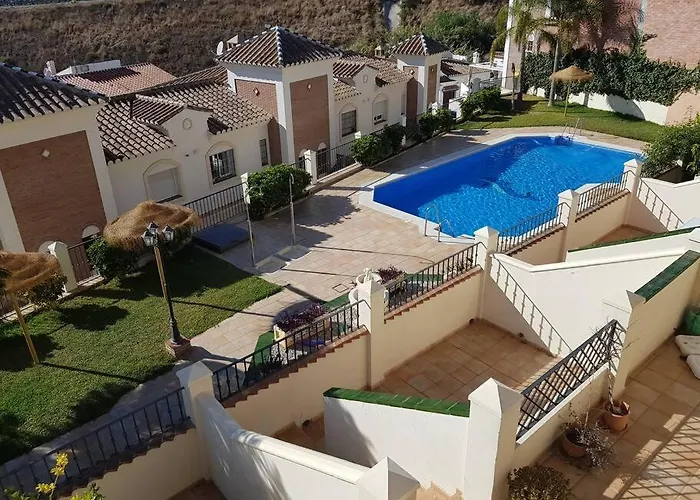 Stunning 2-bed House In W. Pool, A/c, Garage Feriehus Nerja