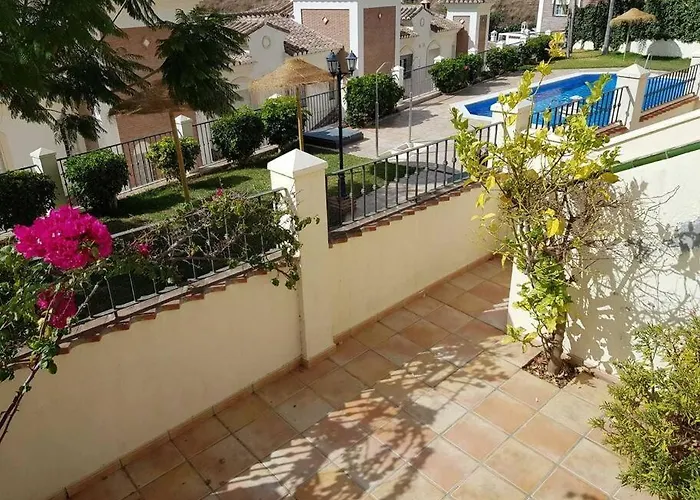 Stunning 2-bed House In W. Pool, A/c, Garage Holiday home Nerja